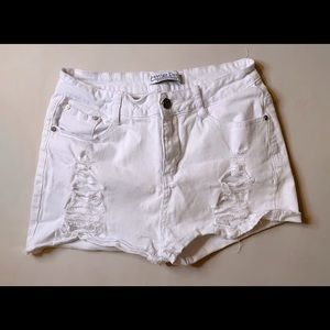 Prestige Denim Distressed White Shorts. Size L